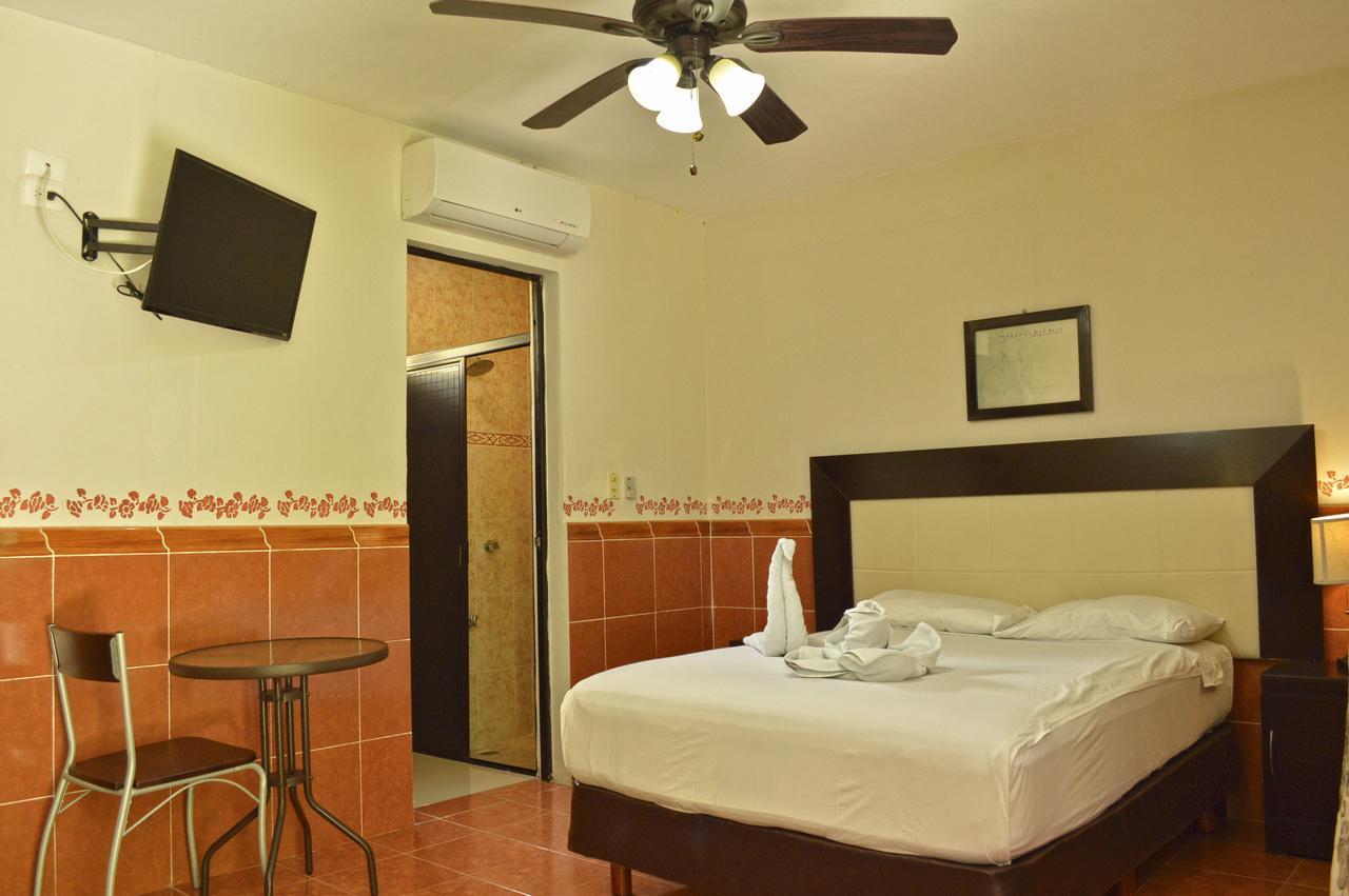 Hotel Quinta Marciala Mx Valladolid  Esterno foto